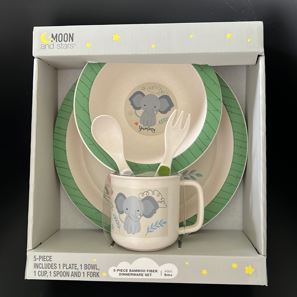 5 Piece Bamboo Fiber Dinnerware Set (Elephant)